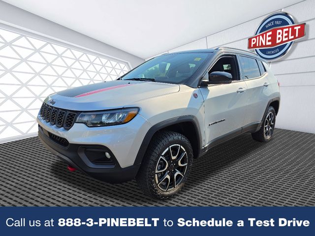 Silver Zynith Metallic Clearcoat 2025 Jeep Compass SUV / Crossover Four-Wheel Drive 8-Speed Automatic