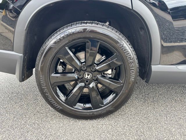Used 2025 Honda Pilot SUV