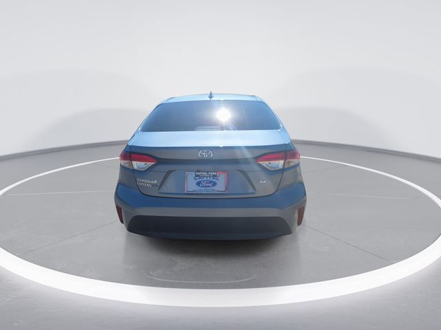 Used 2025  Toyota LE image 7