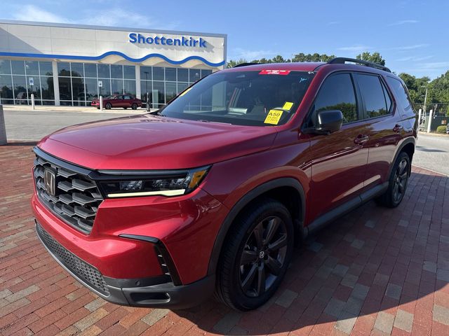 Radiant Red Metallic II 2023 Honda Pilot SUV / Crossover Front-Wheel Drive Automatic