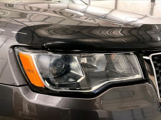 2021 Jeep Grand Cherokee Laredo E Gray at South Hills CDJR