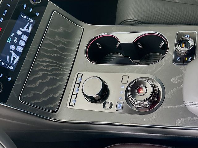 Thumbnail: 2026 Genesis GV80 - 15