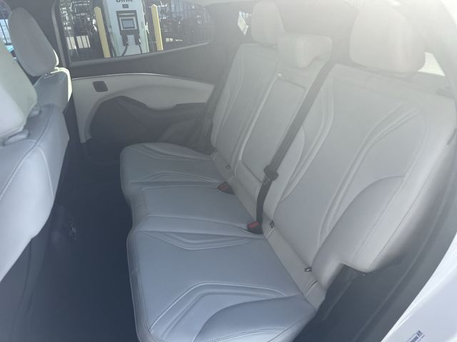 Used 2023 White Ford Premium image 23