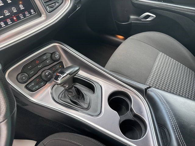 2022 Dodge Challenger GT photo