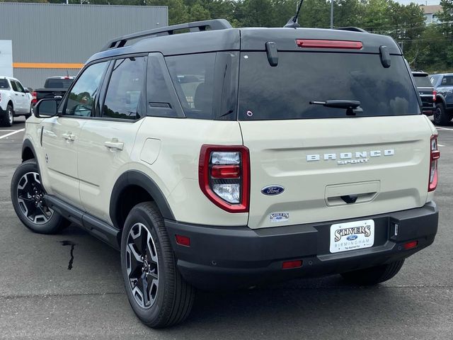 2024 Ford Bronco Sport Outer Banks 3