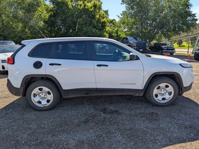 2016 Bright White Clearcoat Jeep Cherokee Sport 4X4 SUV