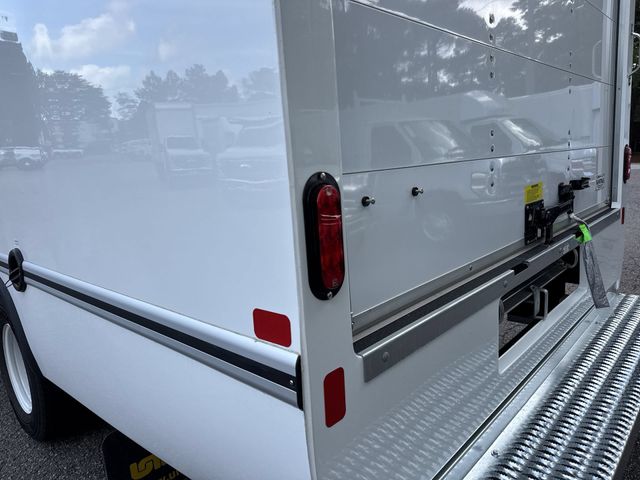 New 2027 White Ford 16FT BOX/RAMP image 15