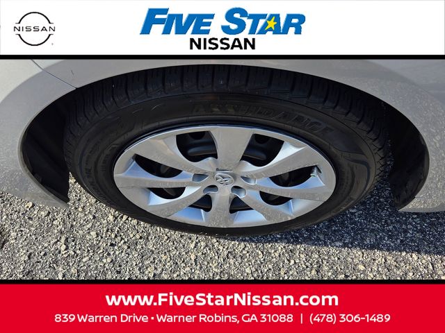 Used 2023 Silver Toyota LE image 18