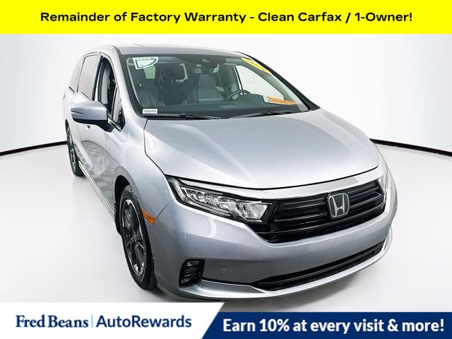 2024 Honda Odyssey Elite FWD Gris Minivan Tracción delantera Automática