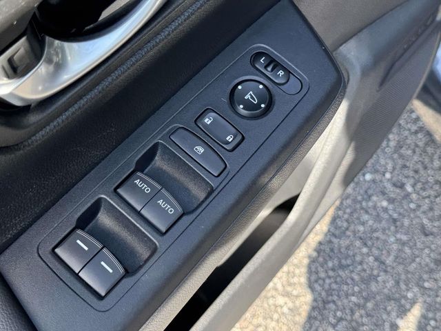 Used 2025 Honda CR-V Hybrid SUV