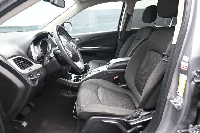 2018 Dodge Journey SE Silver at Durrett Motor Company