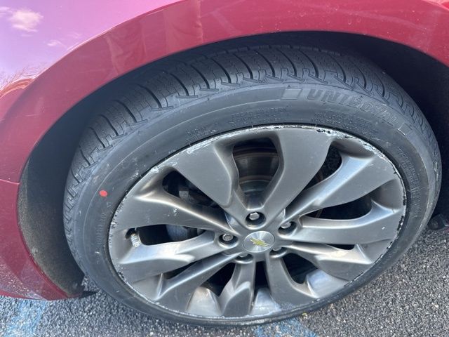 Used 2018 Chevrolet Malibu Premier 4D Sedan