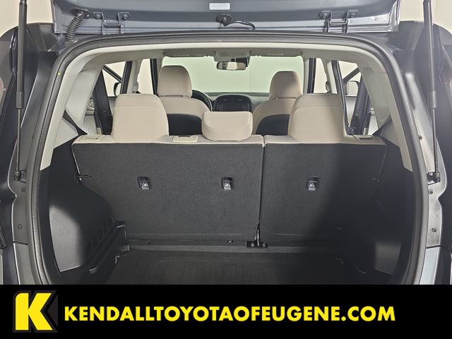 Used 2025 Gray Kia LX image 25