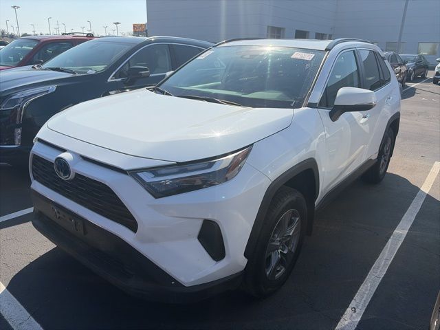 2022 Toyota RAV4 Hybrid XLE AWD