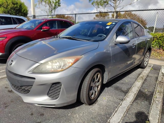 2013 Mazda Mazda3 i SV 4