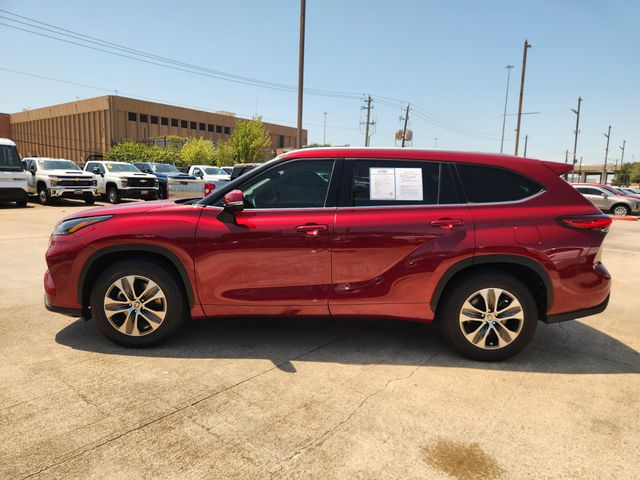 2022 Toyota Highlander XLE Red at Bayway Chrysler Dodge Jeep Ram