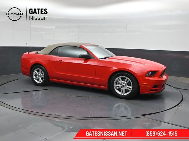 Race Red 2014 Ford Mustang Convertible Rear-Wheel Drive 6-Speed Automatic