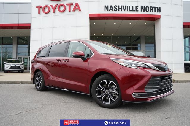 2025 Toyota Sienna Platinum 7-Passenger AWD