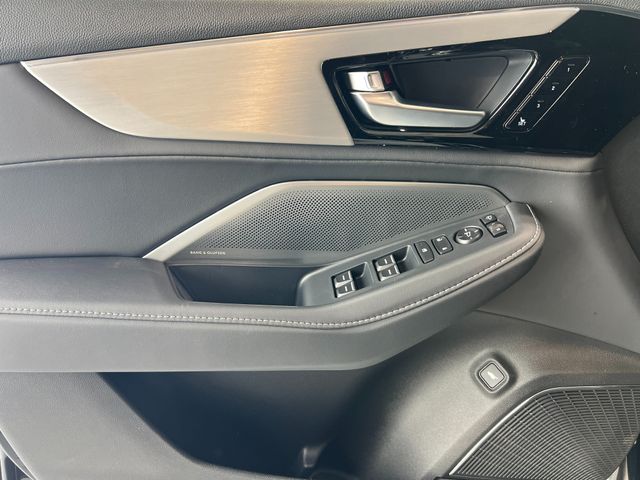 2026 Acura MDX Technology Package - Solar Silver Metallic exterior view 16