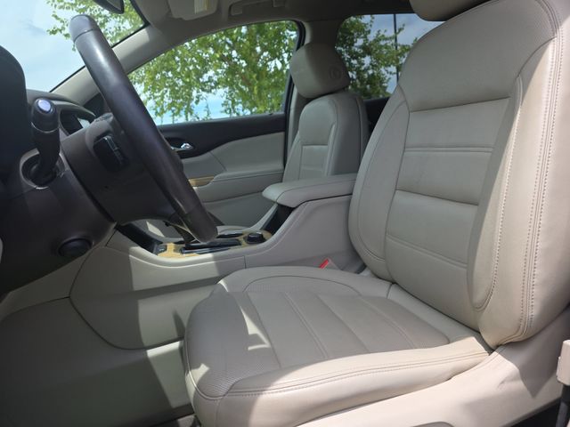 Used 2018 Crimson Red Tintcoat GMC Denali image 17