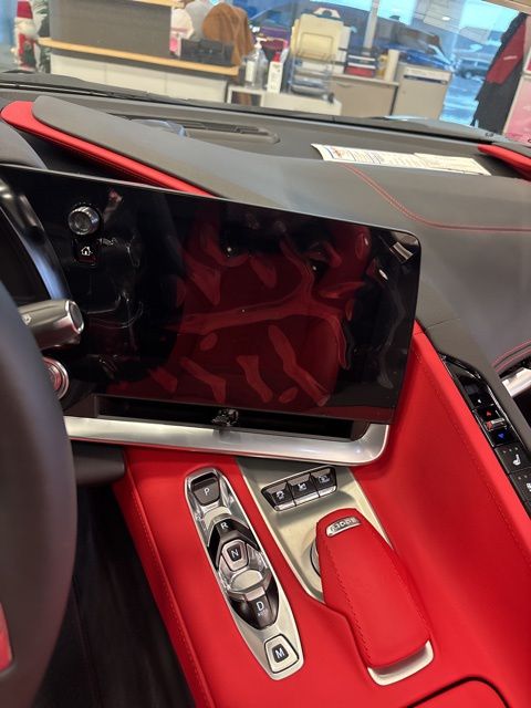 2025 Chevrolet Corvette Stingray photo