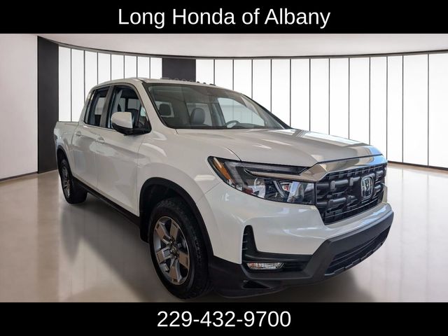 Platinum White Pearl 2026 Honda Ridgeline Pickup Truck All-Wheel Drive 9-Speed Automatic