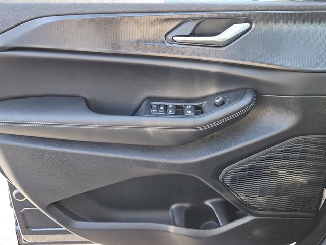 2026 Jeep Grand Cherokee L Altitude 4x2