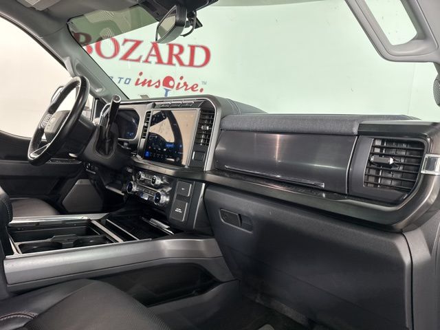 2023 White Metallic Ford Super Duty F-350 DRW Lariat DRW 4X4 Truck