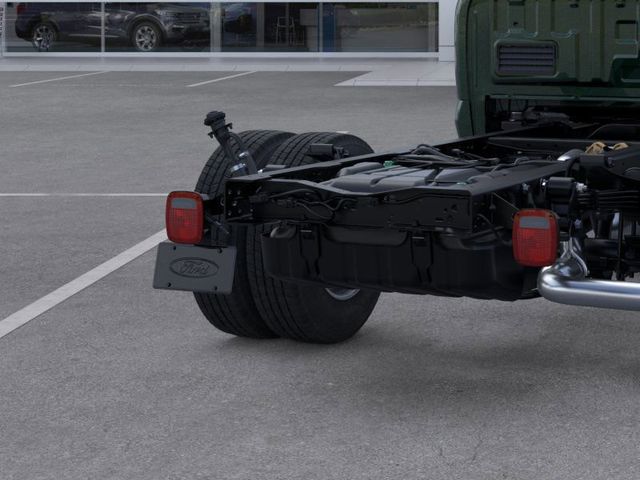 2025 Ford F-350 Super Duty XL
