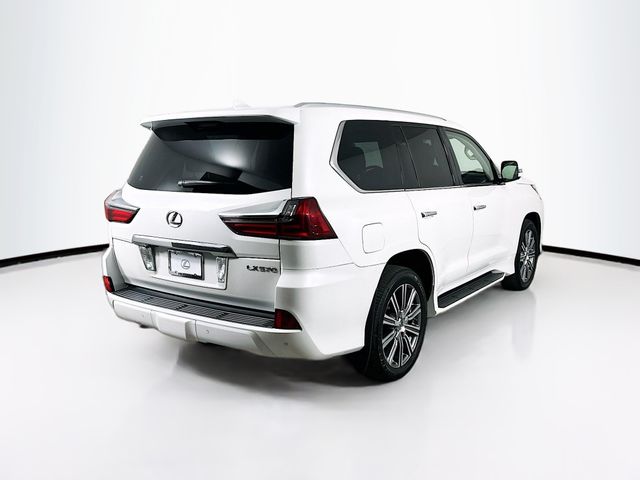 2016 Lexus LX 570 5