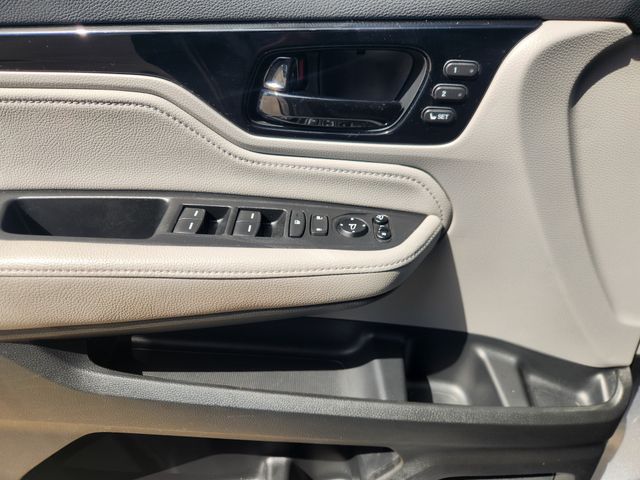 2023 Honda Odyssey Elite Silver at Classic Elite Chevrolet Sugar Land