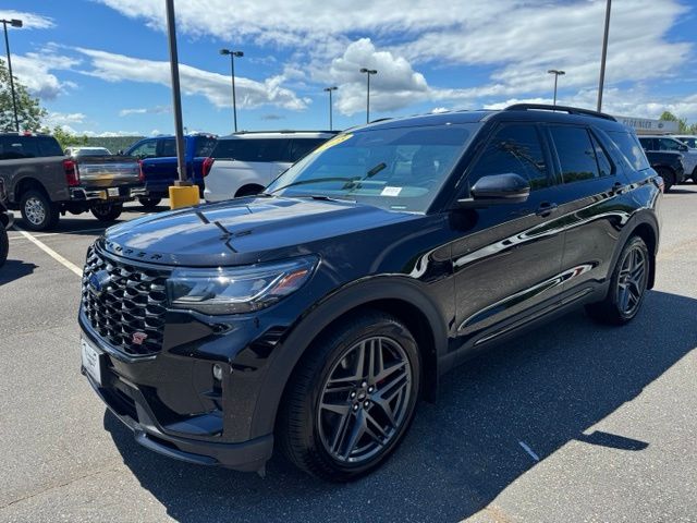 Used 2025 Black Ford ST image 3