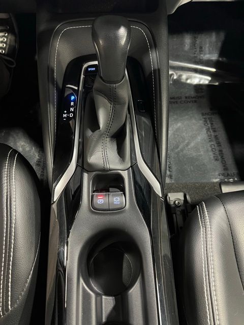 2021 Toyota Corolla Hatchback SE photo
