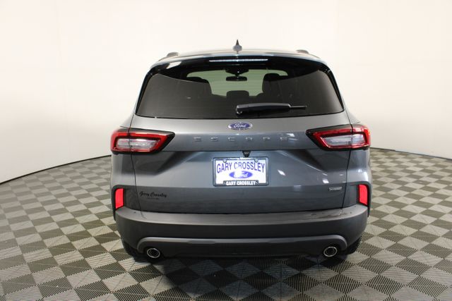 2025 Ford Escape ST-Line photo 13