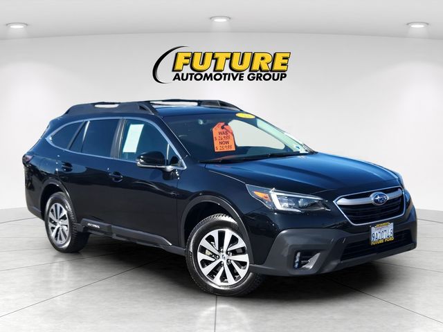 Crystal Black Silica 2022 Subaru Outback Premium AWD SUV / Crossover All-Wheel Drive Continuously Variable Transmission