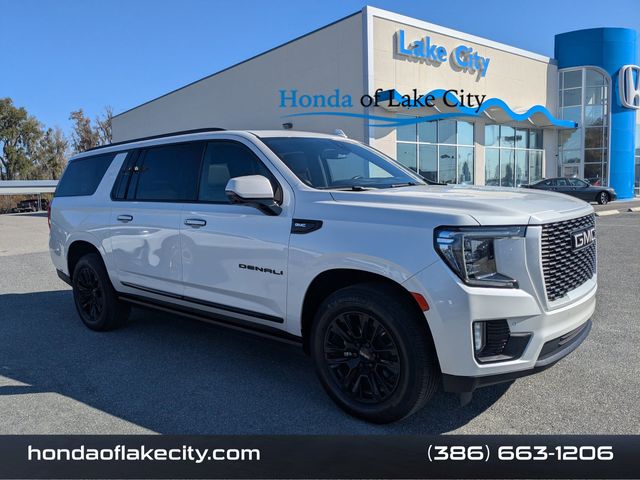 2022 GMC Yukon XL Denali 4WD