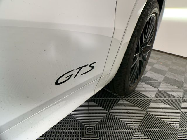 2022 Porsche Cayenne GTS 35