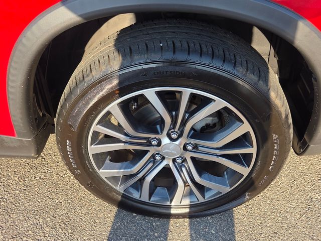 Used 2019  Mitsubishi 2.0 ES image 16