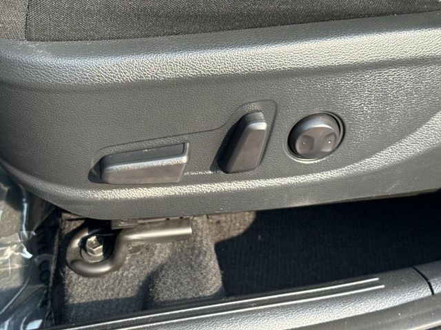 2025 Kia Soul S - Photo 28