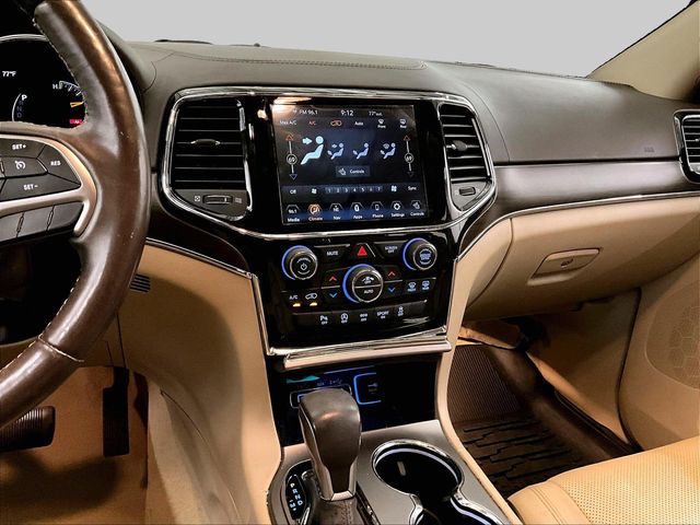 2020 Jeep Grand Cherokee Overland White at Auto Express Mitsubishi