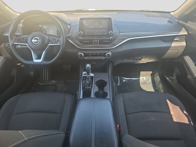 Used 2025 Nissan Altima Sedan