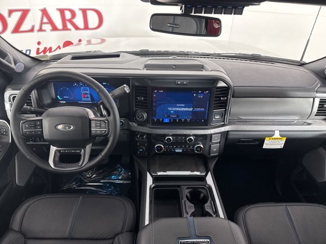 2025 Star White Metallic Tri-Coat Ford Super Duty F-350 SRW Platinum 4X4 Truck