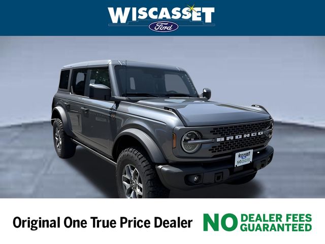 Carbonized Gray Metallic 2025 Ford Bronco Badlands 4-Door 4WD SUV / Crossover Four-Wheel Drive Automatic