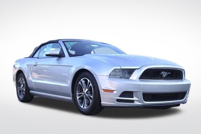 Ingot Silver 2014 Ford Mustang Convertible Rear-Wheel Drive 6-Speed Automatic