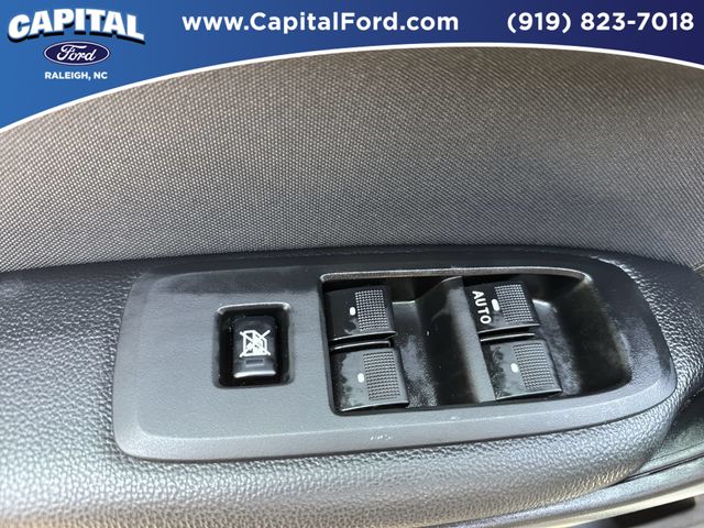 Used 2023 Gray Ford XLT image 21