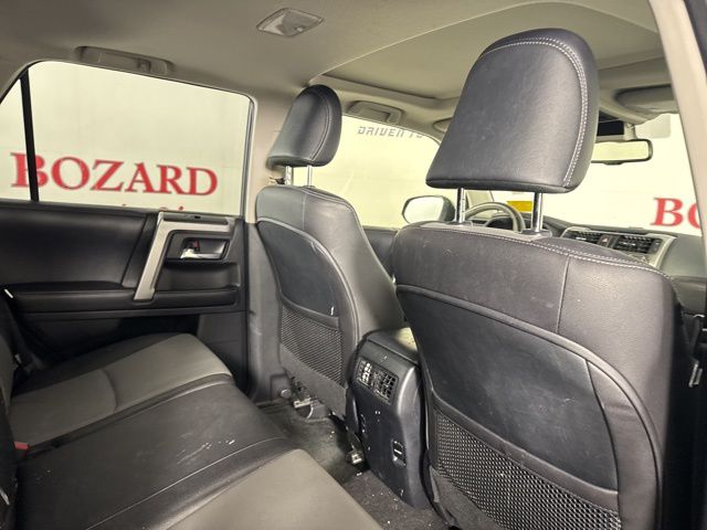 2018 Magnetic Gray Metallic Toyota 4Runner SR5 Premium 4X4 SUV