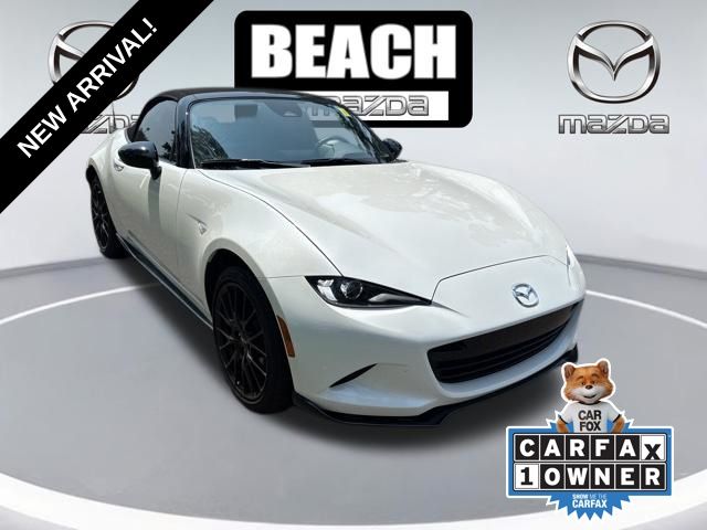 Snowflake White Pearl Mica 2025 Mazda MX-5 Miata Convertible Rear-Wheel Drive 6-Speed Manual