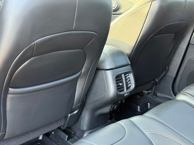 Used 2018 Jeep Cherokee SUV