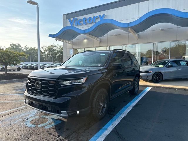 Crystal Black Pearl 2025 Honda Pilot SUV / Crossover All-Wheel Drive Automatic