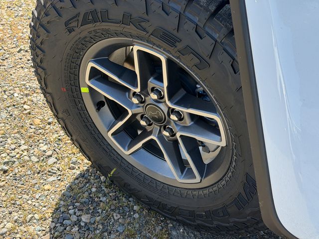 new 2026 Jeep Gladiator car, priced at $58,685